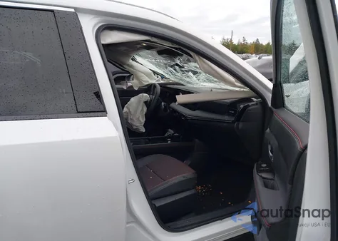 2025 Nissan Kicks Sr Intelligent Awd из США, поврежденный, VIN 3N8AP6DB8SL300278